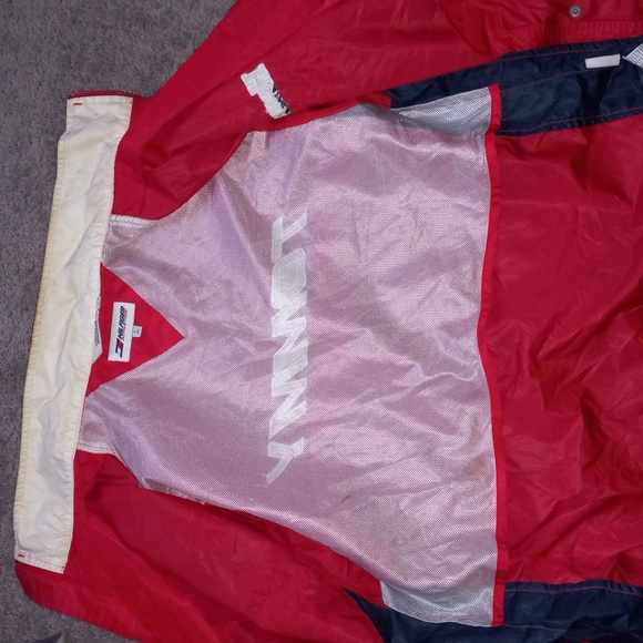 Vintage Tommy Hilfiger Wind Breaker - Picture 10 of 10